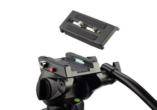 ⁦חצובת מצלמה מקצועית TOWER150C 15kg Carbon Fiber Studio Camera Tripod⁩ – תמונה ⁦4⁩