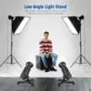 ⁦זוג מעמדי תאורה נמוכים NEEWER 2 Low Light Stands with Wheels⁩ – תמונה ⁦4⁩